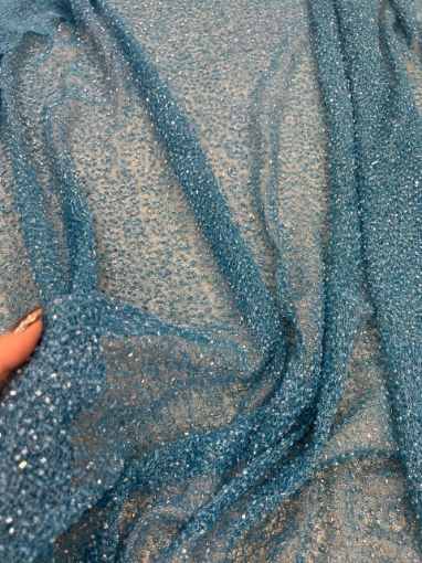 Imagine Broderie tip plasa cu margele albastre